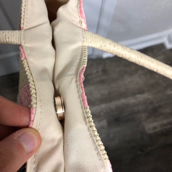 Straw bag used tan/pink color - Picture 3 of 5
